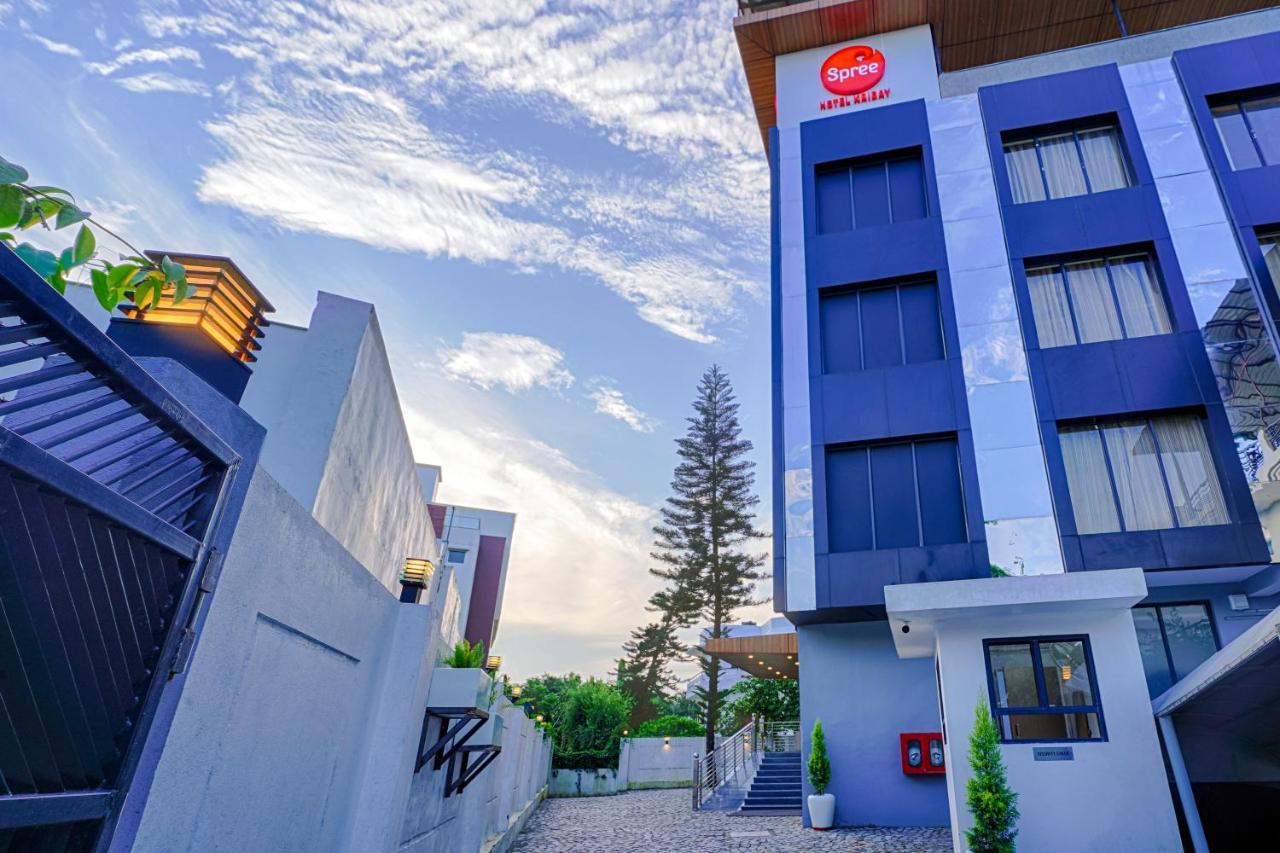Spree Hotel Kriday Dehradun Exterior foto